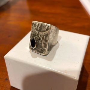 925 Sterling Silver rectangular sculpture ring with black stone